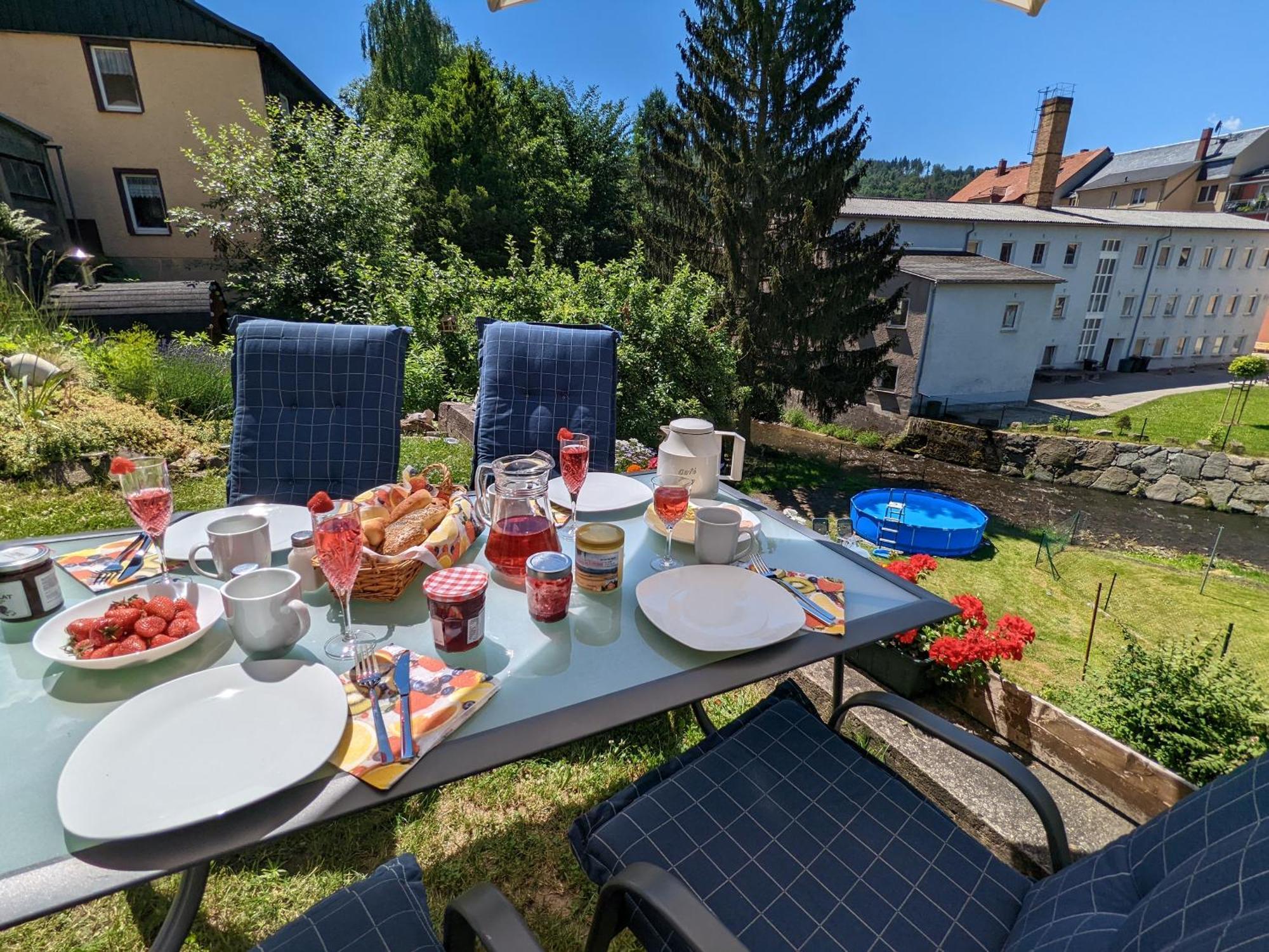ゼーブニッツUo2 - Urlaubsmagie - Garten, Whirlpool, Saunaアパートメント エクステリア 写真
